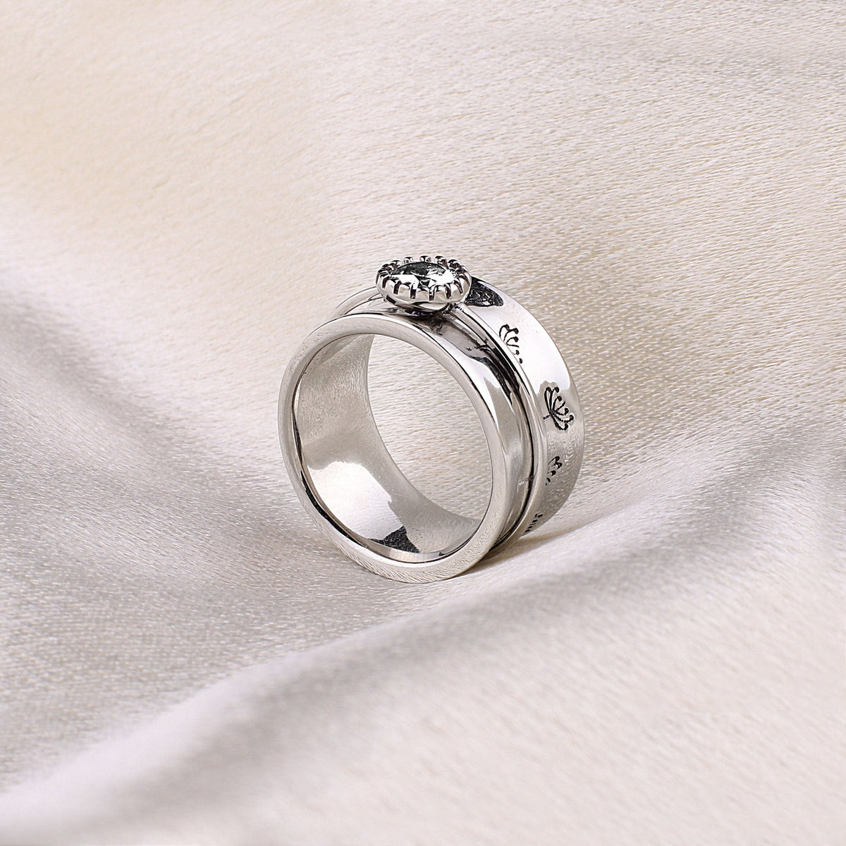 Silver Dandelion Birthstone Spinning Fidget Ring
